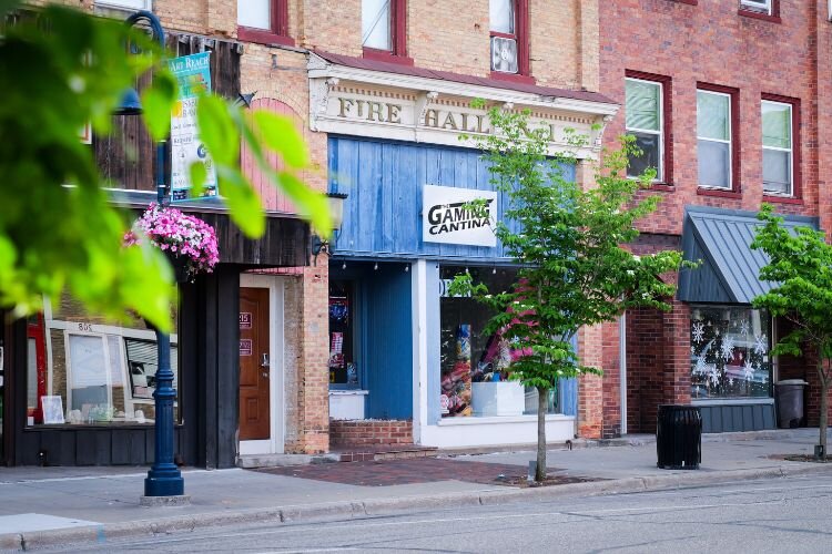 While approaching The Gaming Cantina’s downtown storefront on S. Main Street, subtle gaming music (including familiar Disney tunes) can be heard from the sidewalk. 