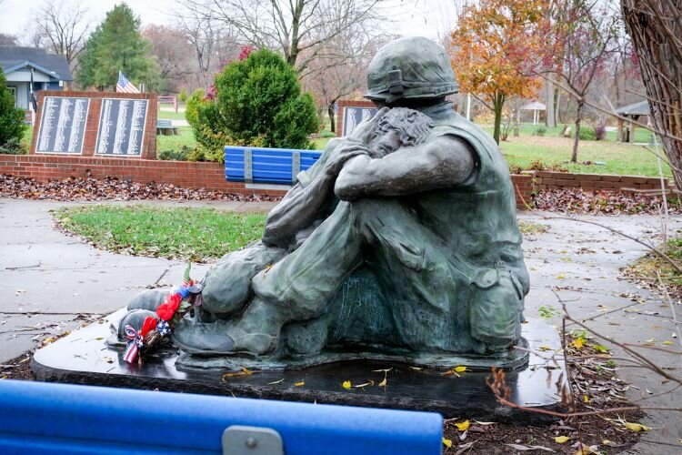 The memorial was rededicated in September of 1994 with the addition of the “War Cry” statue, designed and sculpted by Michigan native Derek Rainey.
