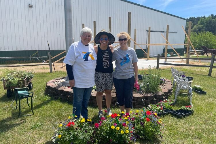 Rotarians garden at Hopewell Ranch (Eileen Jennings, Maisha Andrychowski, & Dawn Tanner).