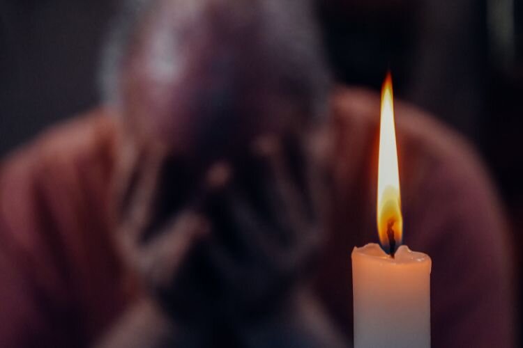 A recent survey found that 36% of Americans say they don’t feel like celebrating the holidays due to a sense of grief and loss; furthermore, 70% of Americans don’t know what to say or do when someone is grieving.