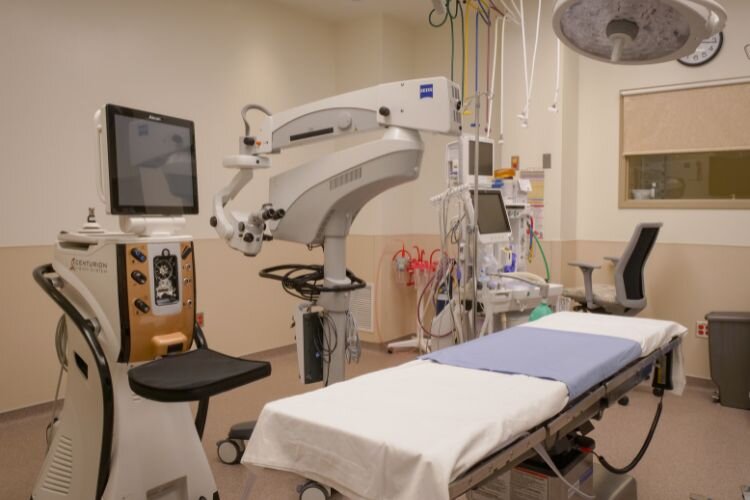 Outfitted with state-of-the-art equipment, the Ambulatory Surgery Center at MyMichigan Medical Center performs a wide variety of outpatient surgeries. (Photo: Gabrielle Haiderer/Epicenter)