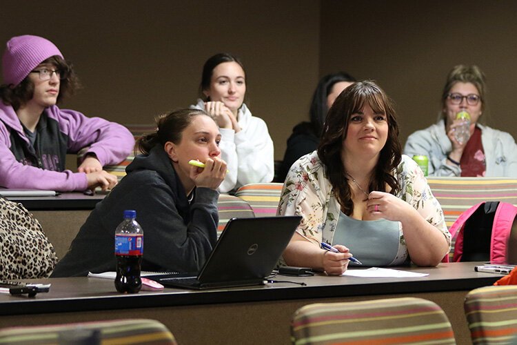 Students listen to a lecture at Mid Michigan College. (Photo courtesy of Mid Michigan College)