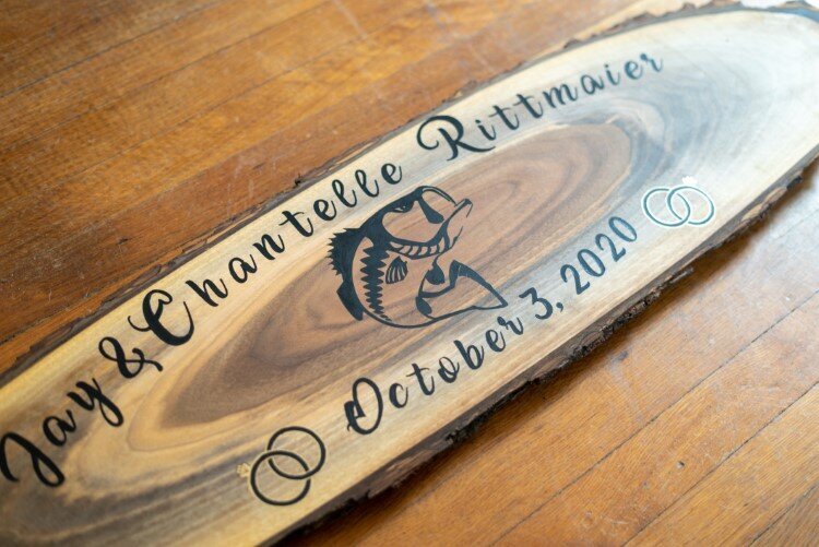 The piece Hund is working on for an upcoming wedding.