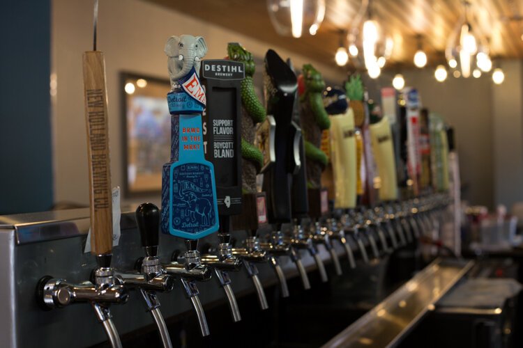 Vin Trofeo's has over 20 beers on tap and also offers growlers. 