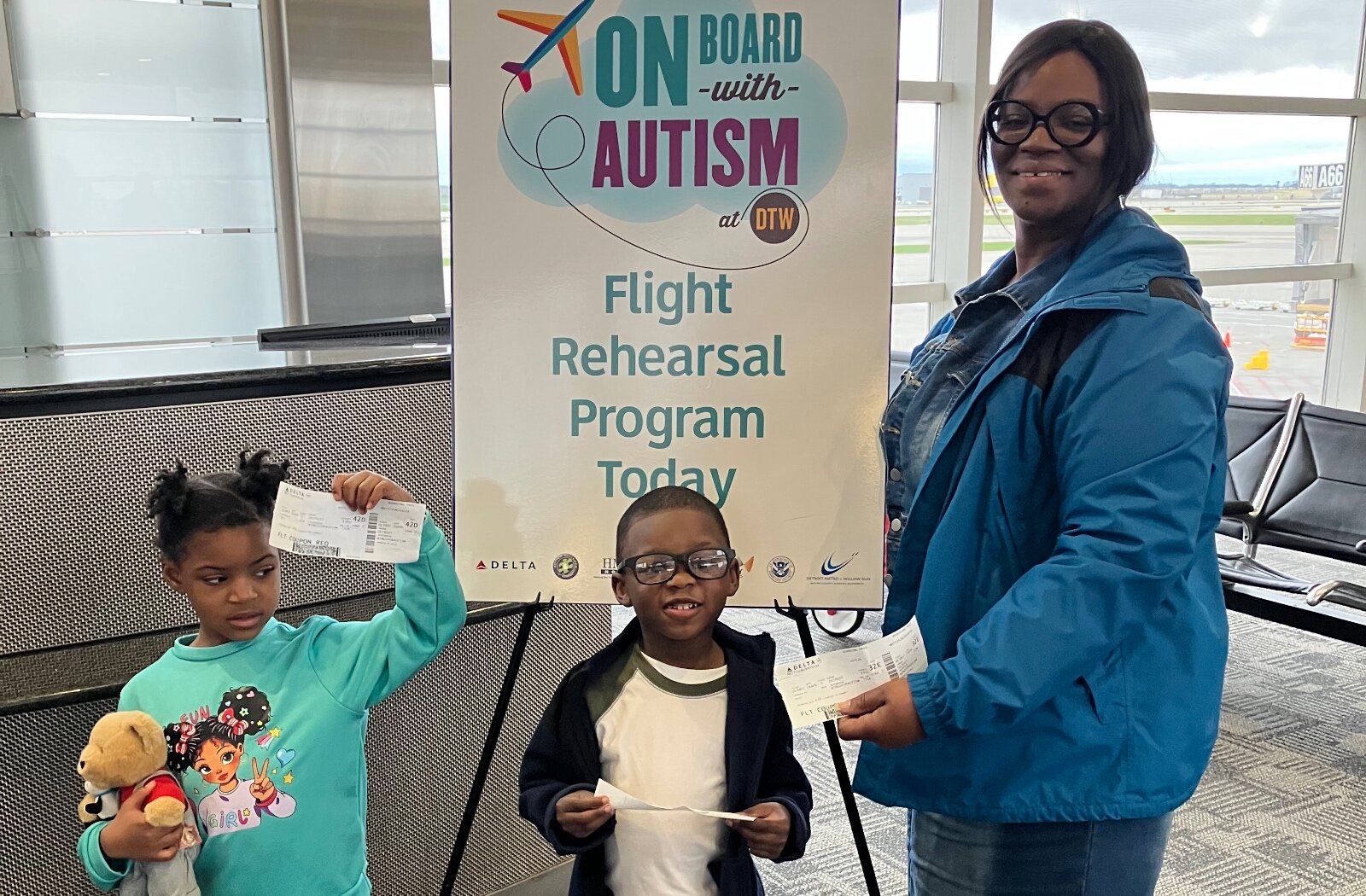 Event helps autistic children and adults get used to the airport environment and boarding experience.